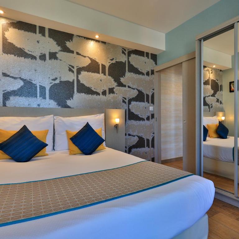 Hôtel Provençal - Suite Familiale avec Terrasse - Vue sur Mer - 2