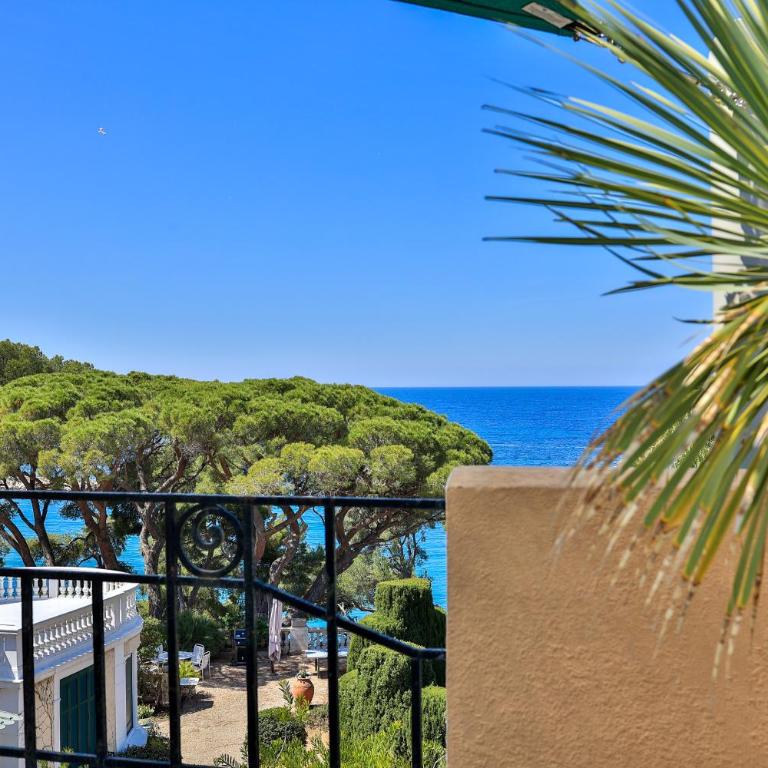 Hôtel Provençal - Suite Familiale avec Terrasse - Vue sur Mer - 9