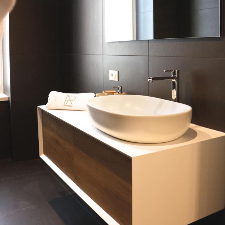 AR Boutique Apartments - Appartamento con Balcone - 16