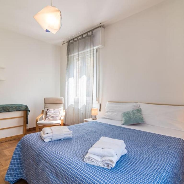 enJoy Home - Bilocale sulle Riviere a due passi dalla Specola - Appartamento con 1 Camera da Letto - 2