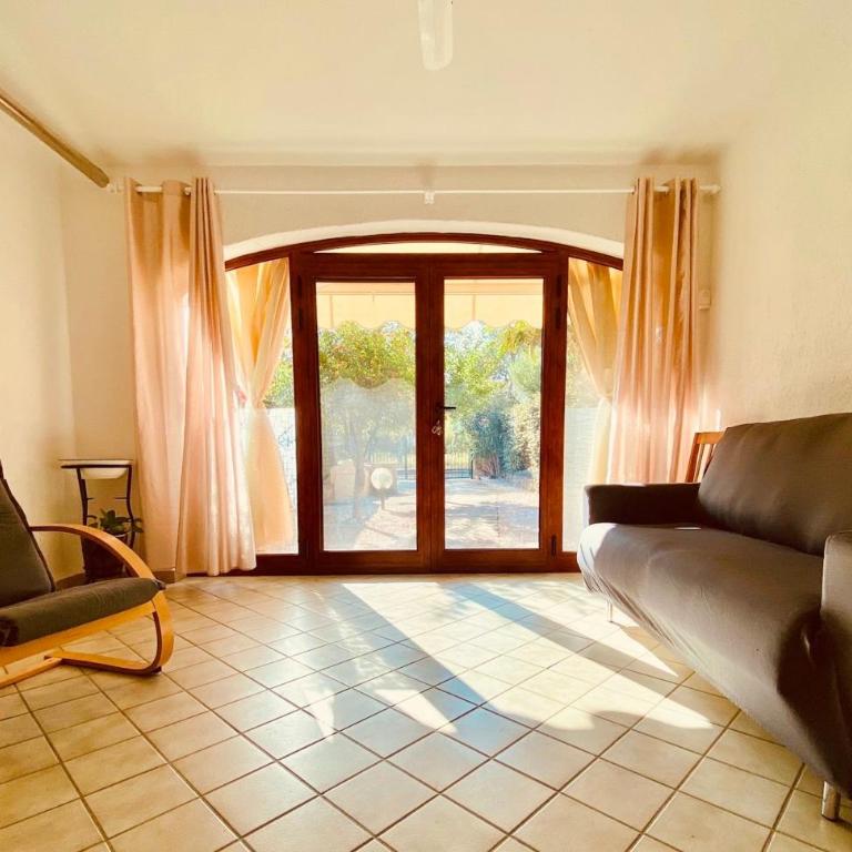 ISS Travel, Domo Magenta 2-bedrooms apartment - with Private Outdoor Area - Appartamento con 2 Camere da Letto - 11