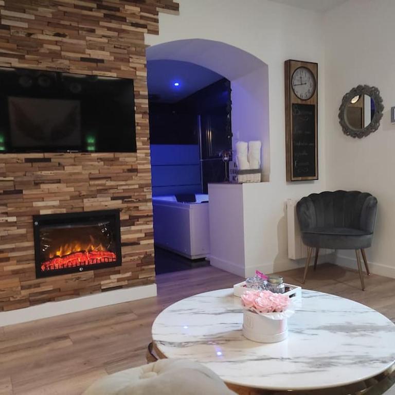 Sauna, jacuzzi, terrasse et parking - Maisonnette - 17