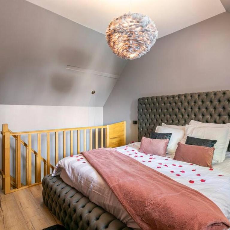 Sauna, jacuzzi, terrasse et parking - Maisonnette - 19