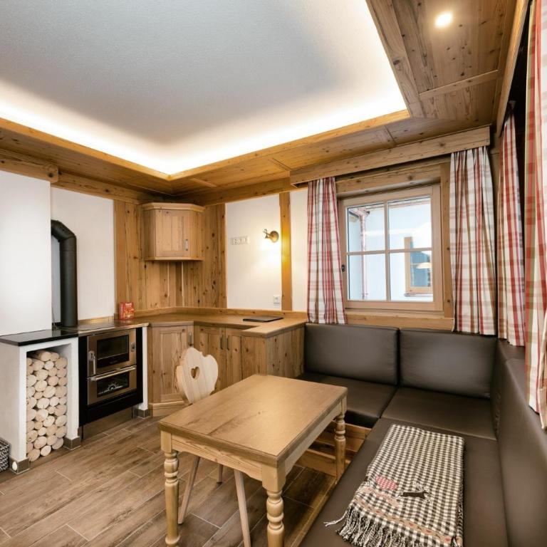 FIRSTpeak Chalets - Chalet - 9