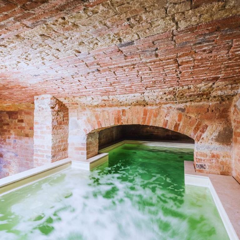 CountryHouse con Piscina Riscaldata Vicina al Centro - Villa con 2 Camere da Letto - 1