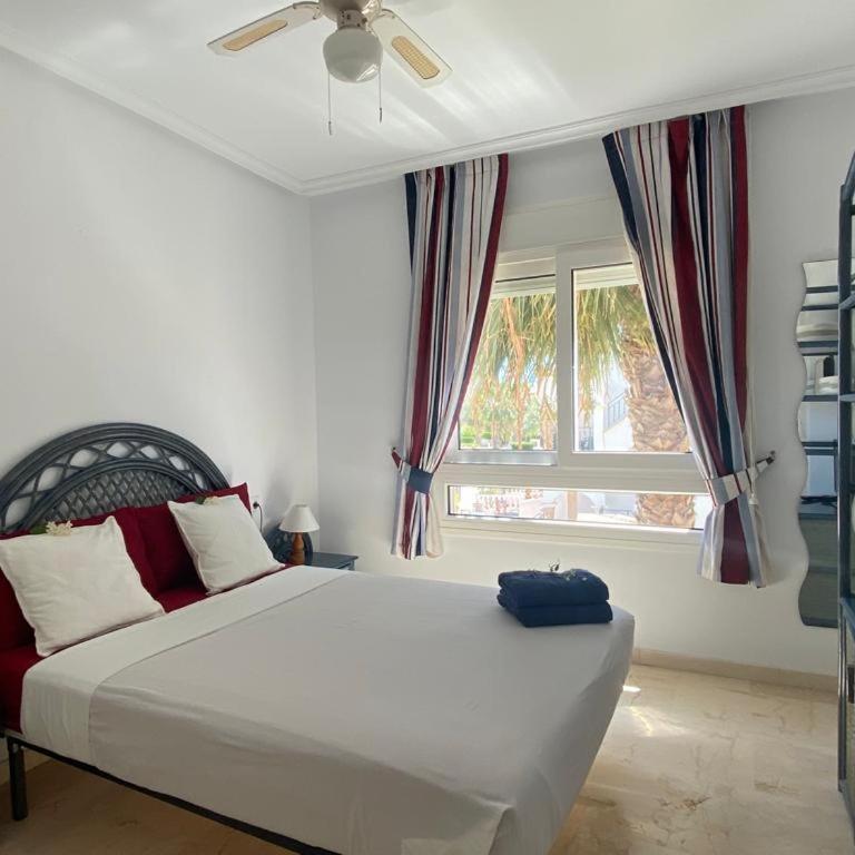 Spacious 2-Bedroom Apartment - Apartamento de 2 dormitorios - 6
