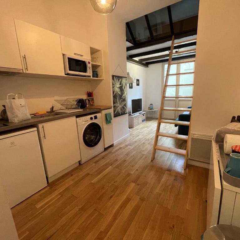 Studio mezzanine avec Terrasse privative cosy - REF MIMONT - Appartement en Duplex - 7
