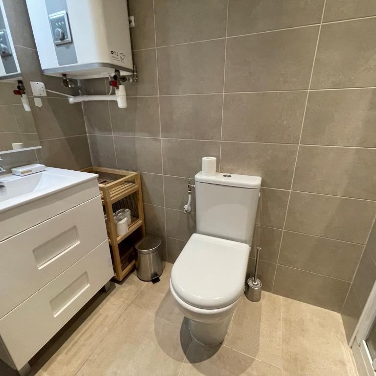 Studio mezzanine avec Terrasse privative cosy - REF MIMONT - Appartement en Duplex - 11