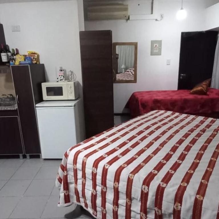 Apartamentos Willy - en Zona Residencial con Estacionamiento - Apartamento Estudio - 12
