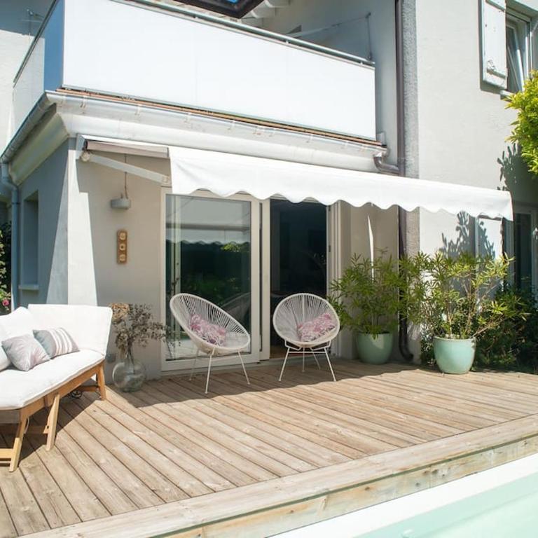 Villa con piscina privada en el centro de Pamplona - Villa - 7