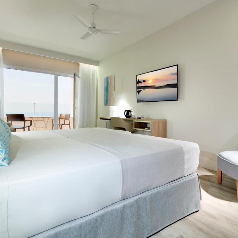 Hotel Benalma Costa del Sol - Habitación Doble Grand con vistas al mar (2 adultos + 2 niños) - 6