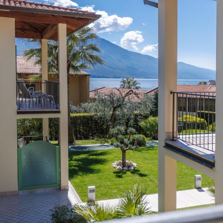 Park Hotel Imperial - Suite con Vista Lago Parziale - Suite House - 2