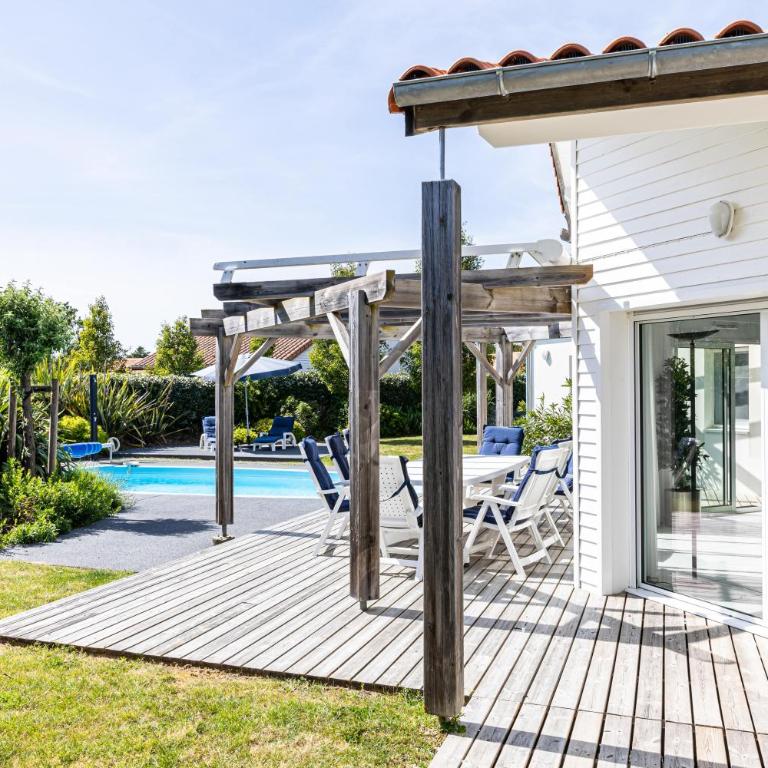 Oasis Les Jardins des Sables d'Olonne - 4 Bedroom Villa with Private Pool - 10