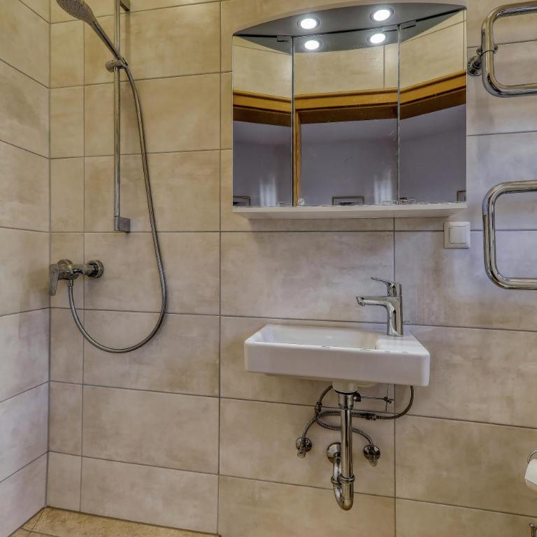 Hotel Bayerischer Hof - Einzelzimmer mit Bad - 1