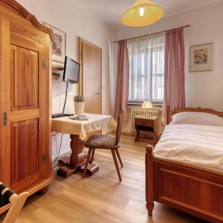 Hotel Bayerischer Hof - Einzelzimmer mit Bad - 2
