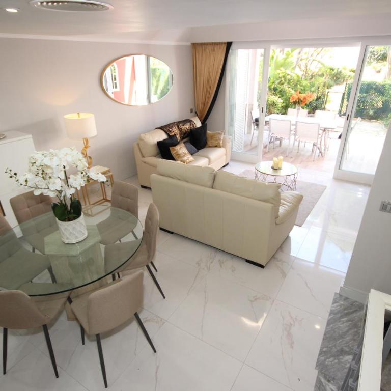Beachtownhouse Las Dunas - Bahia de Marbella - Apartamento de 3 dormitorios - 11
