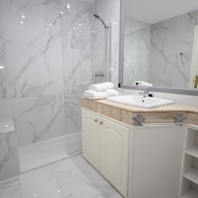 Beachtownhouse Las Dunas - Bahia de Marbella - Apartamento de 3 dormitorios - 32