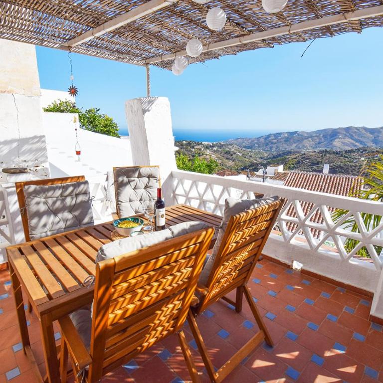 Casa Jazmin, Frigiliana Traditional townhouse with great views HansOnHoliday Rentals - Apartamento de 2 dormitorios - 16