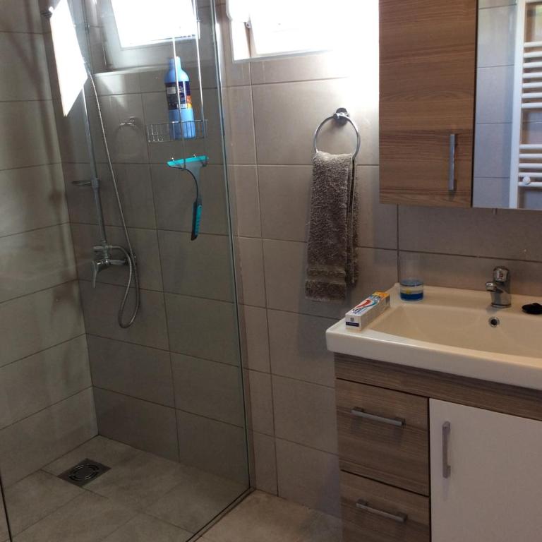 Lapčiči View - Deluks Dvokrevetna soba sa Bračnim Krevetom, Balkonom i Pogledom na More - 9