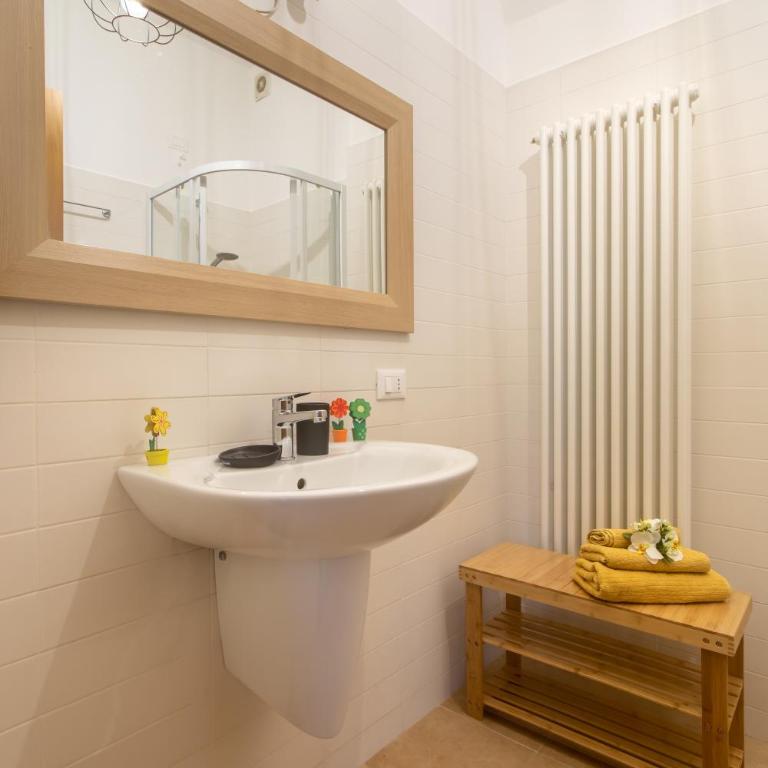 Rialto Bridge Lovely Apartment - Two-Bedroom Apartment - 16
