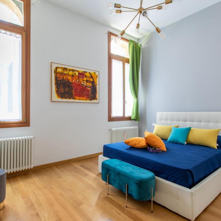 Rialto Bridge Lovely Apartment - Two-Bedroom Apartment - 1