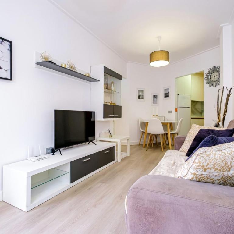 Diego Ramirez ID35 - Two-Bedroom Apartment - 5