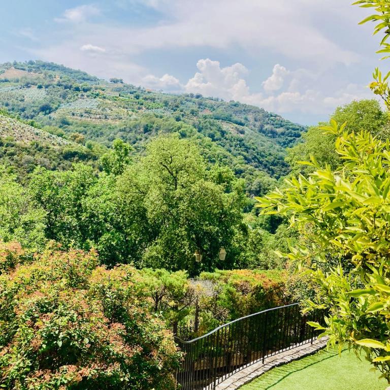 Villa with spectacular views - Pool house with outdoor kitchen and pizza oven - Villa - 23