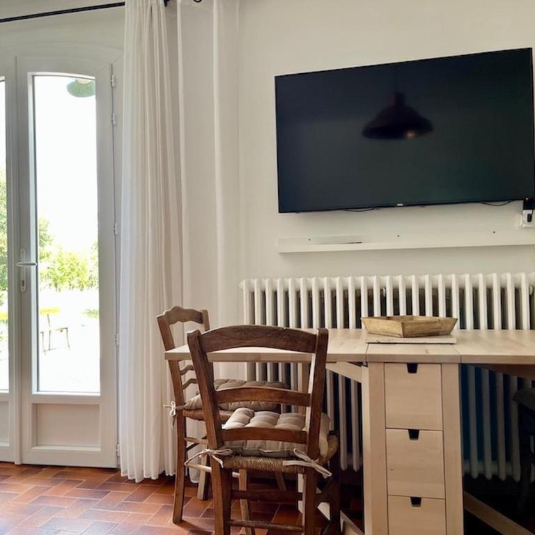 Appartement Harmonie T2-Climatisation, grand Jardin & Parking privé au calme - Apartamento de 1 dormitorio - 24