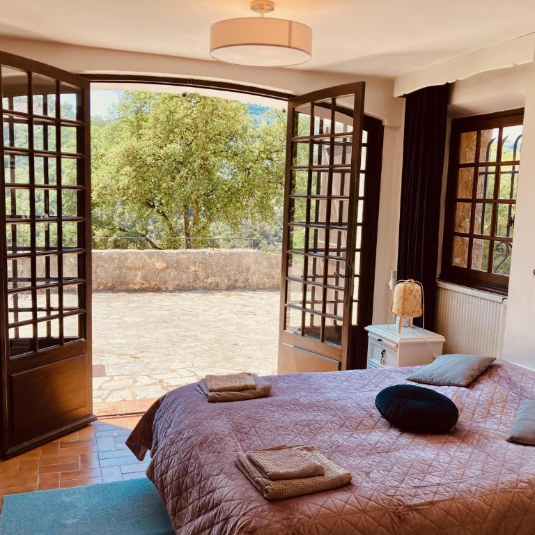 Villa with spectacular views - Pool house with outdoor kitchen and pizza oven - Villa - 44
