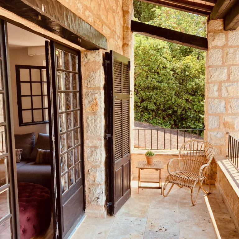 Villa with spectacular views - Pool house with outdoor kitchen and pizza oven - Villa - 47
