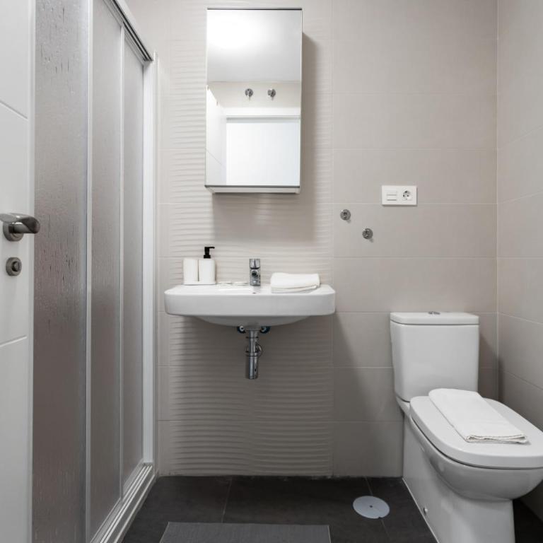 Apt Fuengirola Old Town by Costarentals - Ref 181 - Two-Bedroom Apartment - 14