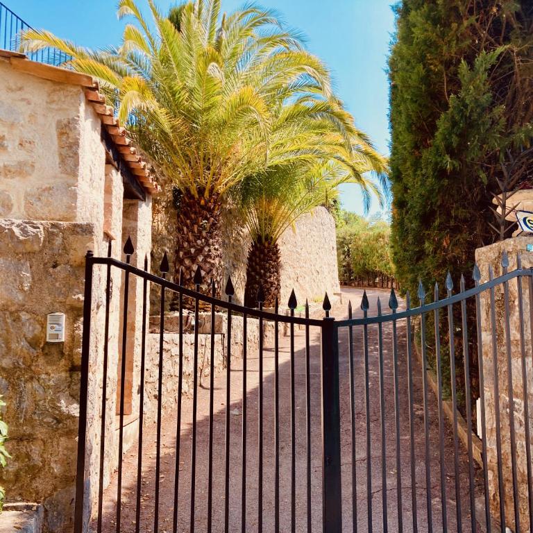 Villa with spectacular views - Pool house with outdoor kitchen and pizza oven - Villa - 61