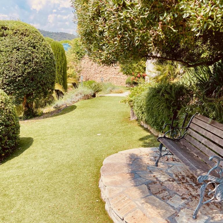 Villa with spectacular views - Pool house with outdoor kitchen and pizza oven - Villa - 67