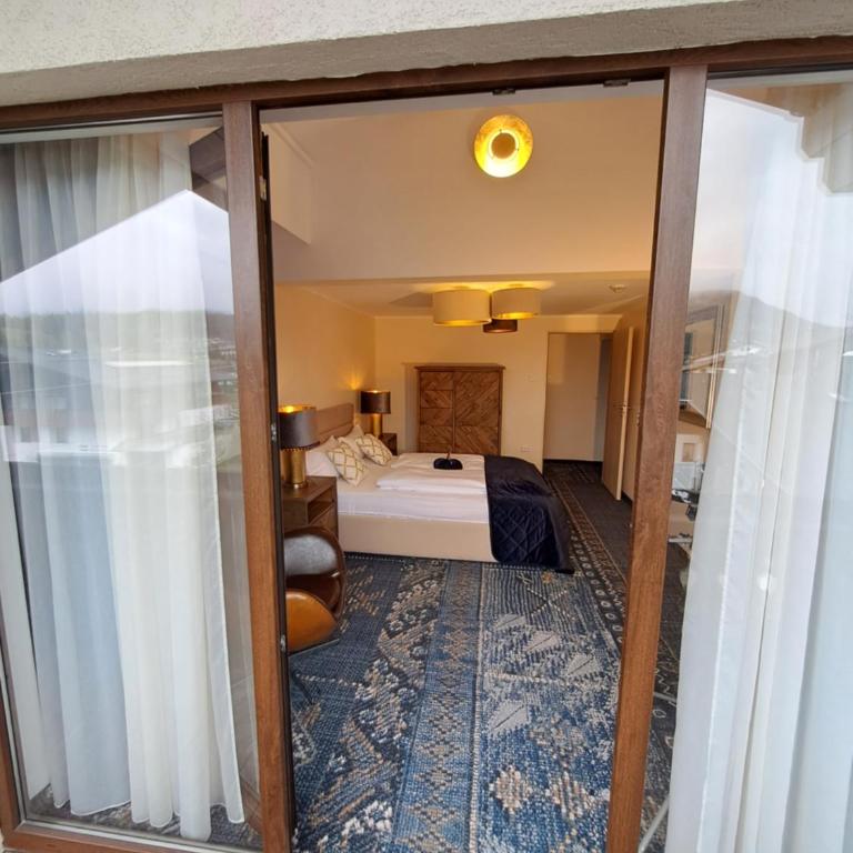 Zwei Hirsche - Executive Suite - 1