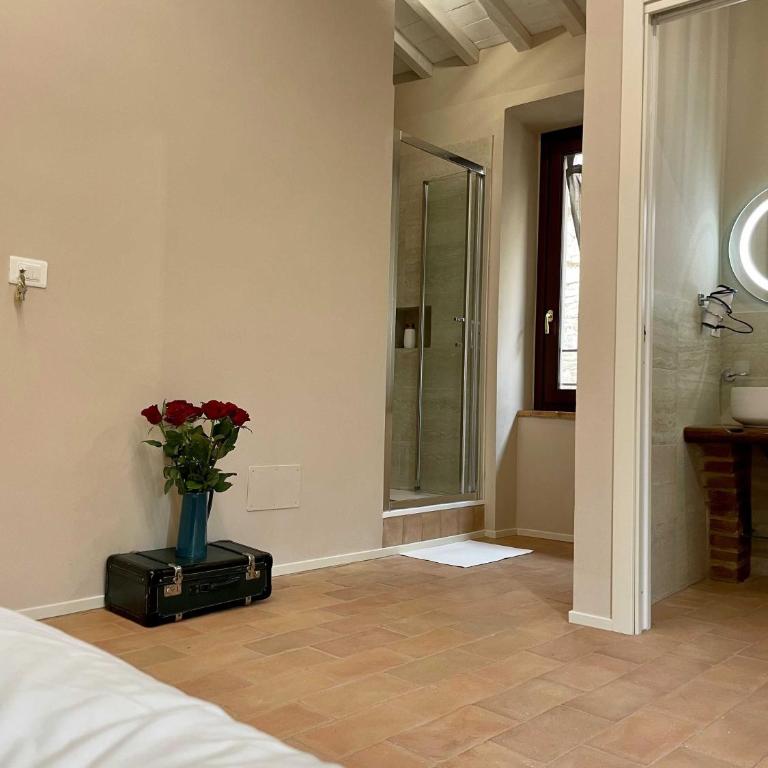 B&B La Fenice - Ampia Camera Matrimoniale - 8