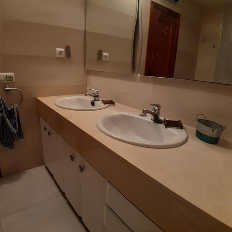 EL DESCANSO DEL FARO. THE LIGHTHOUSE RETREAT - Three-Bedroom Townhouse - 11