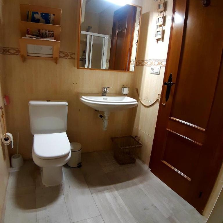EL DESCANSO DEL FARO. THE LIGHTHOUSE RETREAT - Three-Bedroom Townhouse - 12