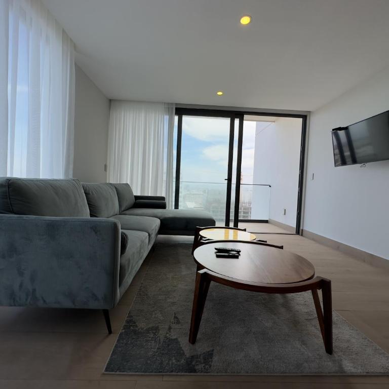 frente al malecón, 5 min zona dorada by G P S rentas - Two-Bedroom Apartment - 23
