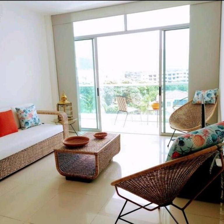 * * Magnífico * * apto en la playa * *Costazul 405 - Apartamento de 2 dormitorios - 18