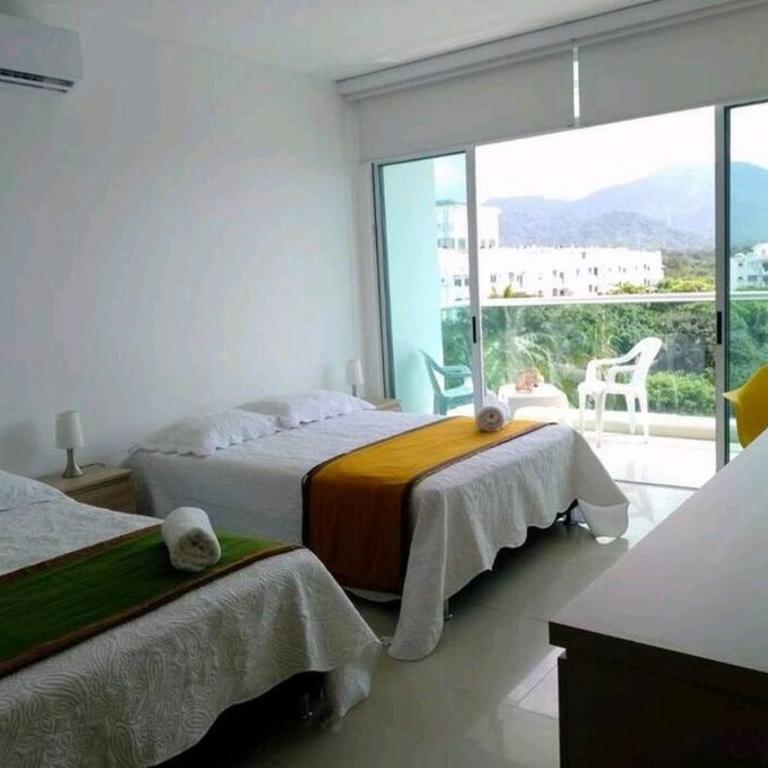 * * Magnífico * * apto en la playa * *Costazul 405 - Apartamento de 2 dormitorios - 10