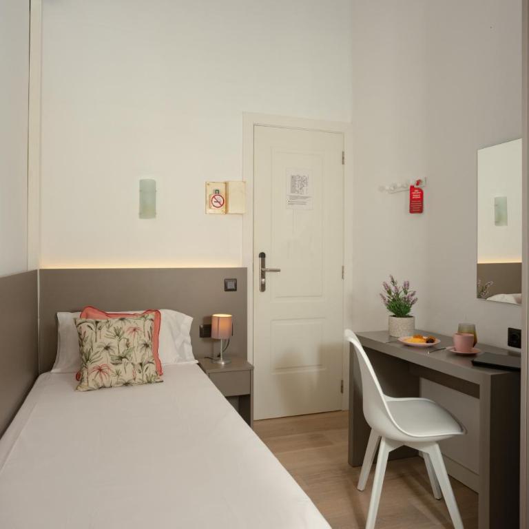 Antonios Hostal - Habitación Individual - 2