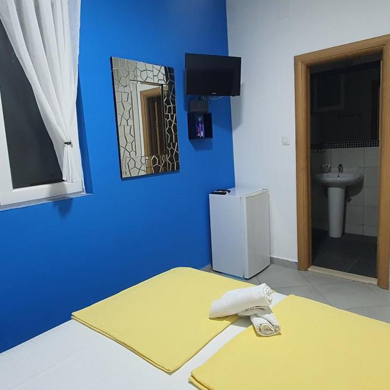 Villa D&B Budva - Double Room with Private Bathroom - 4