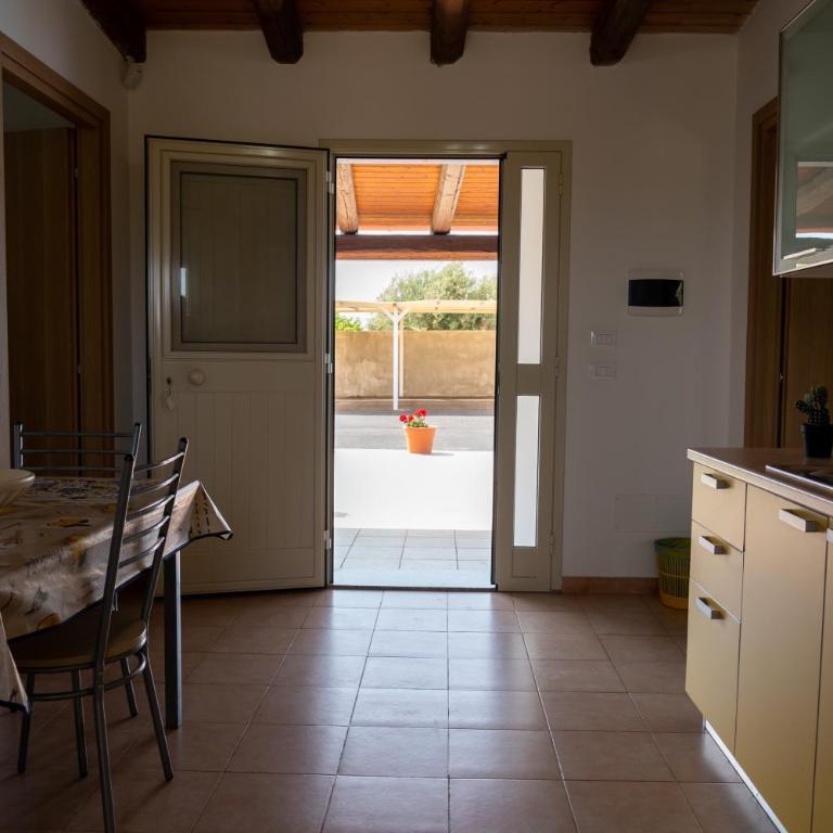 B&B L'Uliveto Rooms & Pool - Appartamento con 2 Camere da Letto - 5