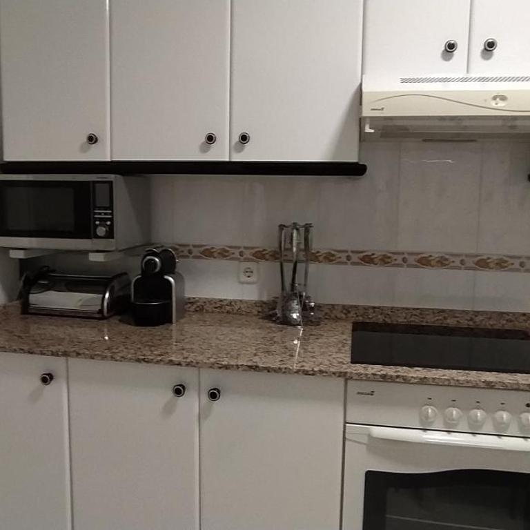 Moderno y luminoso 2 dormitorios con todas las comodidades en Pontevedra ciudad - Apartamento de 2 dormitorios - 41