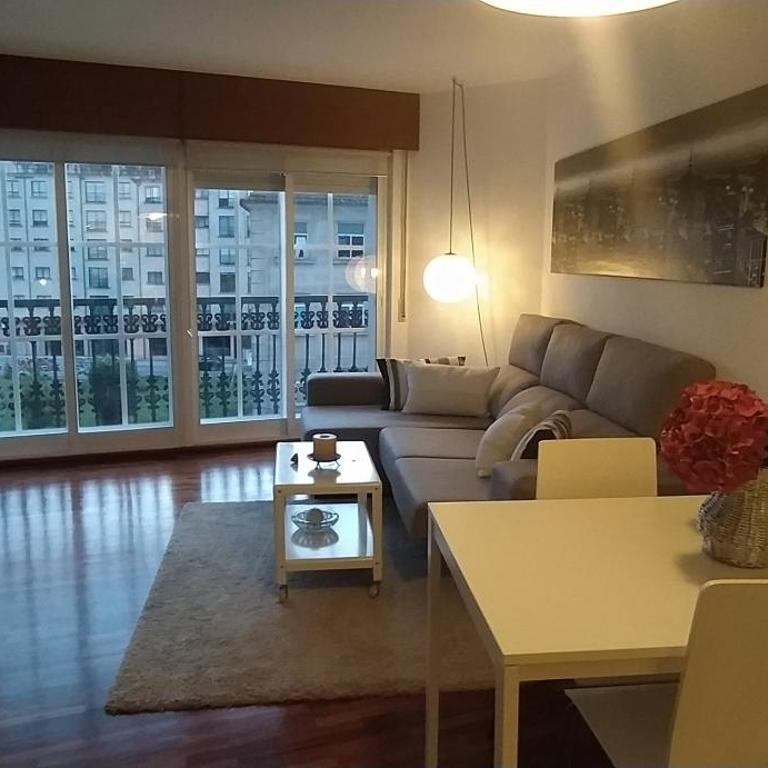 Moderno y luminoso 2 dormitorios con todas las comodidades en Pontevedra ciudad - Apartamento de 2 dormitorios - 45