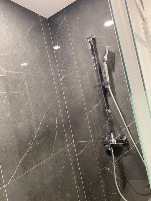 Appartamento Incantevole 300m dal mare - Appartamento con 1 Camera da Letto - 35