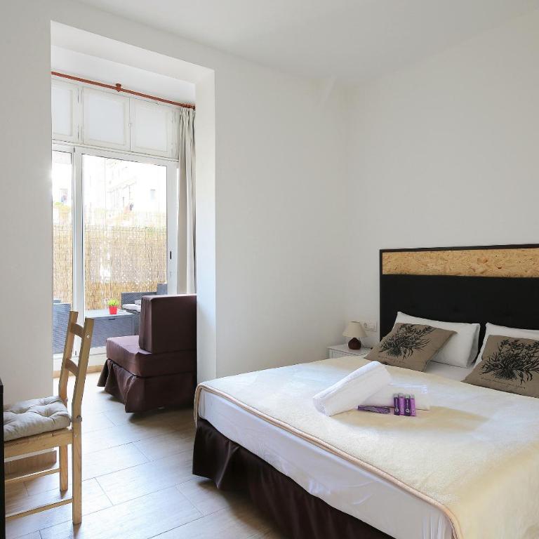 Hostal Balkonis - Double Room with Terrace - 2