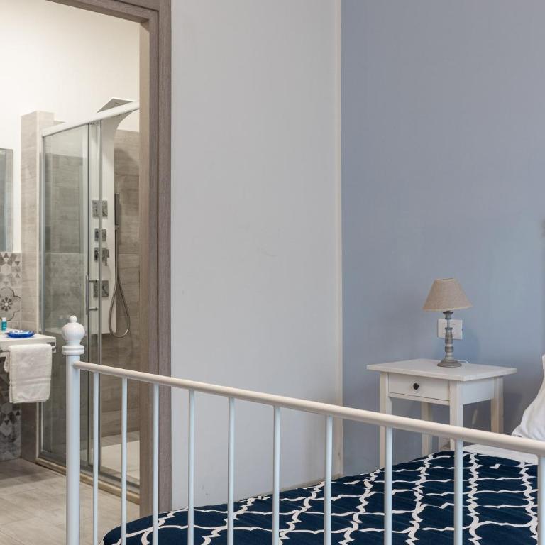 B&B Sapore di Mare Serapo - Camera Matrimoniale con Bagno Privato - 1