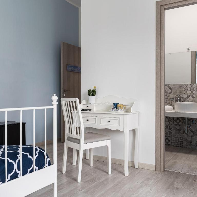 B&B Sapore di Mare Serapo - Camera Tripla con Bagno Privato - 1