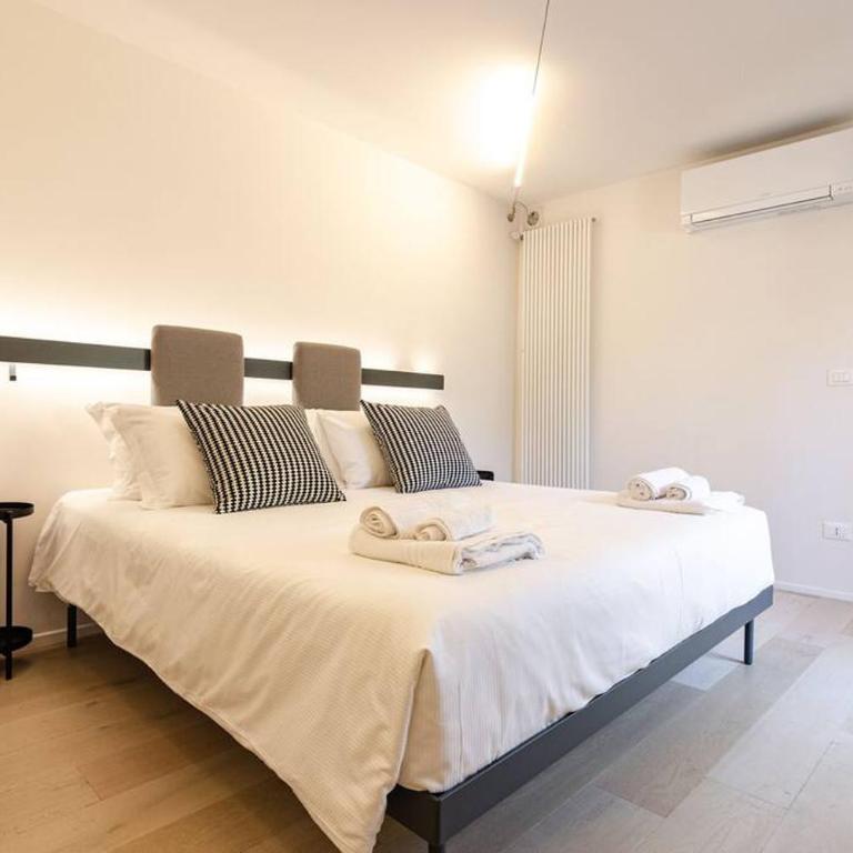 Asinelli Luxury Apartment - Appartamento con 2 Camere da Letto - 31
